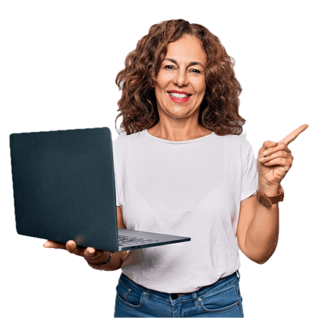 Mujer pensionada trabajando con laptop